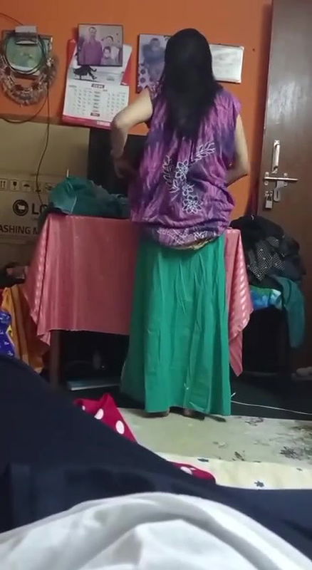 Tanker Mom Changing Clothes In Front Of Her Son 015