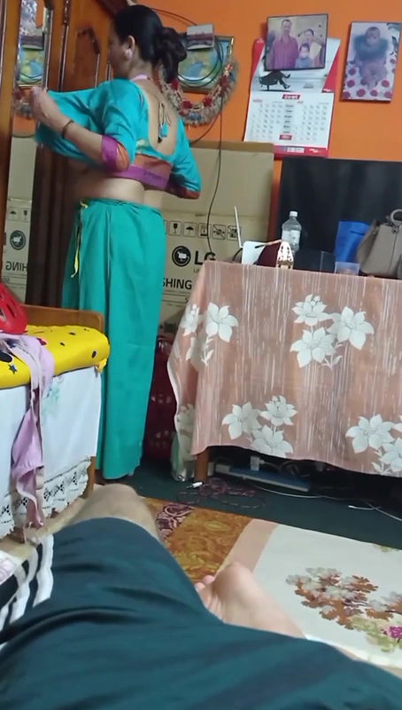 Tanker Mom Changing Clothes In Front Of Her Son 005