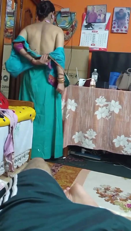 Tanker Mom Changing Clothes In Front Of Her Son 005