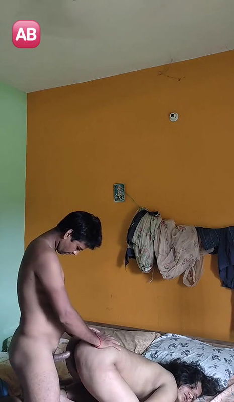 bhabhi fucked in doggy style