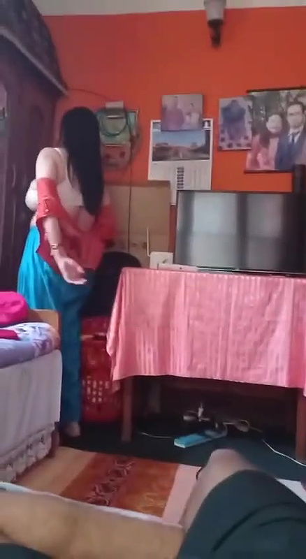 Tanker Mom Changing Clothes In Front Of Her Son 016