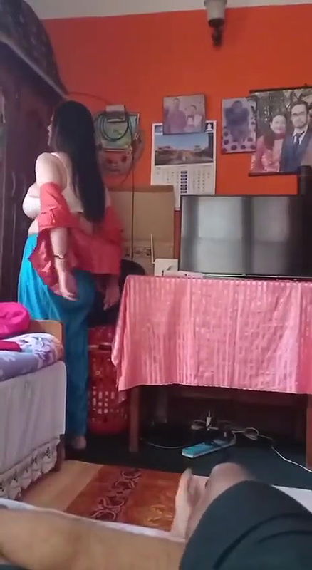 Tanker Mom Changing Clothes In Front Of Her Son 016