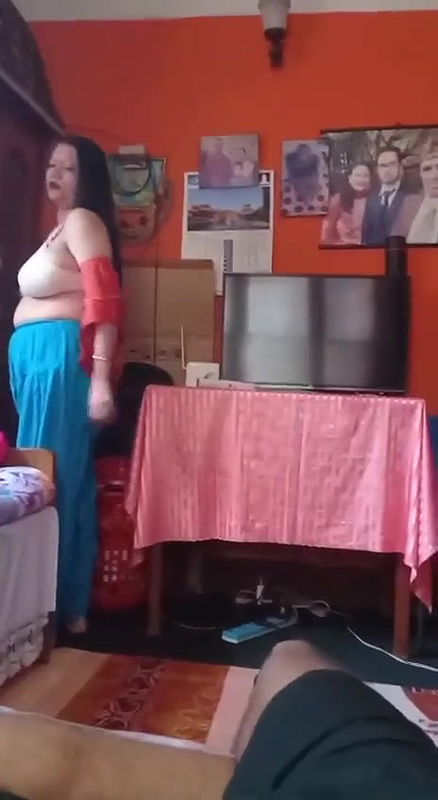 Tanker Mom Changing Clothes In Front Of Her Son 016