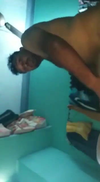 chubby bhabhi ko choda