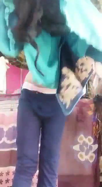 kapde kholke nanagi video banayi