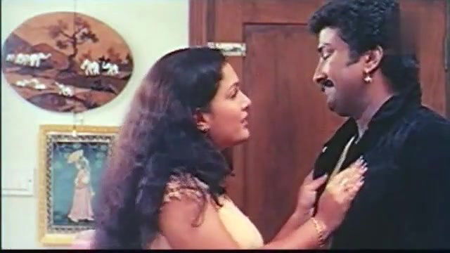 Maria Mallu Queen 17