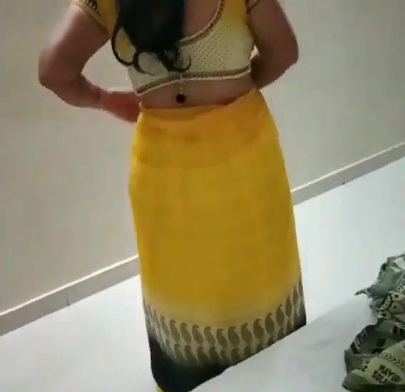 Quick sex with friends wife MMS video