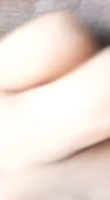 Indian pink pussy hole show Indian MMS