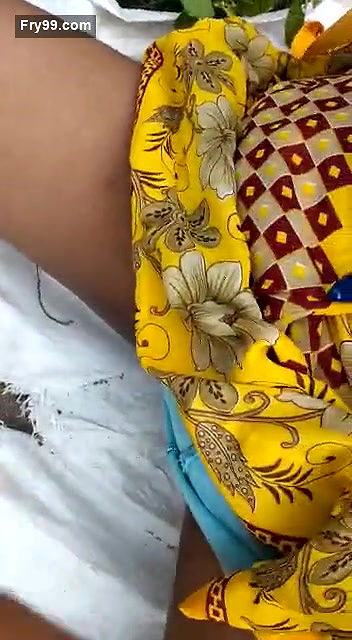 Randi with client outdoor with clear hindi talking