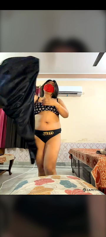 88pink Looking very sexy in bra Nepali randi bhabhi