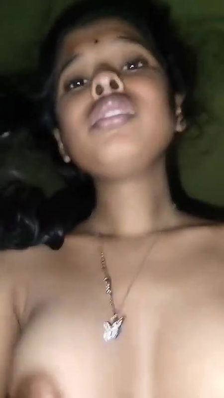 sexy girl raiding on top