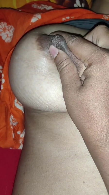 sexy boudi nude captured and boob pressed by husband