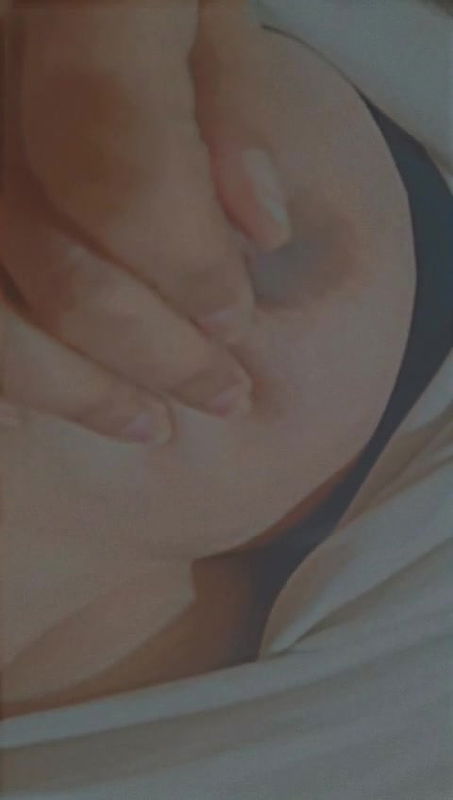 Young girl boobs showing clip