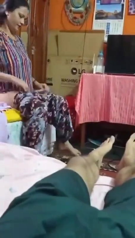 bigboob sexy milf mom changing front of her son part 2