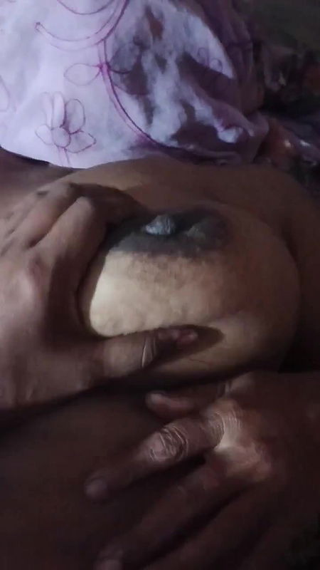 bigg boobs aunty nude