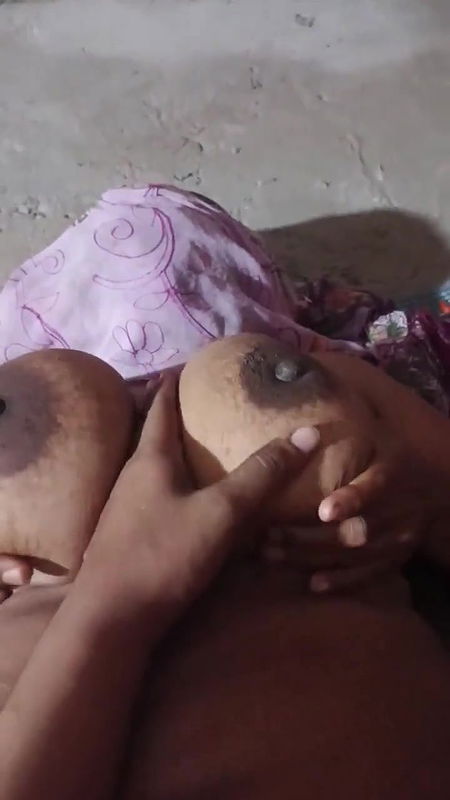 bigg boobs aunty nude