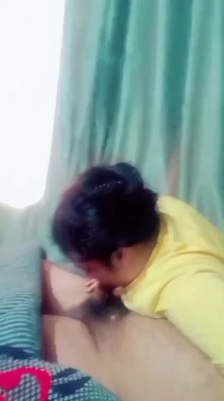 horny punjabi babe giving bj