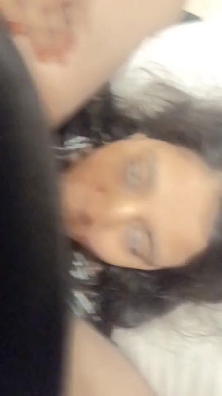 Horny Sexy Babe Giving Blowjob On Anniversary