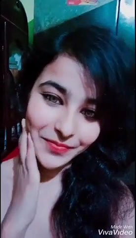 Sexy Pakistani girl selfie video
