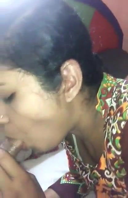 Sexy Indian girl sex mms