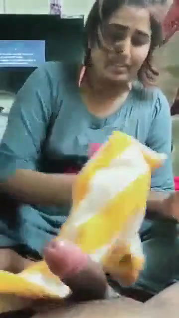 South Indian porn star Swathi Naidu sex video