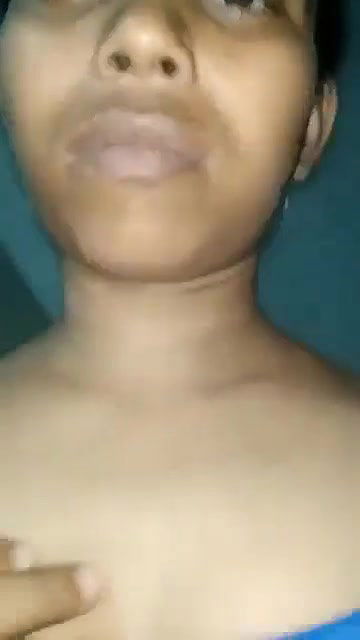 Busty Bengali Girl nude MMS video