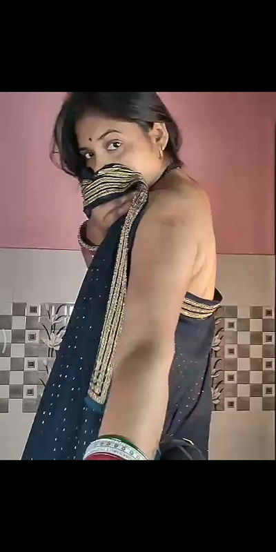 Saree aunty pussy eating