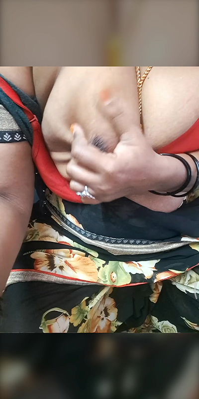Desi boobs