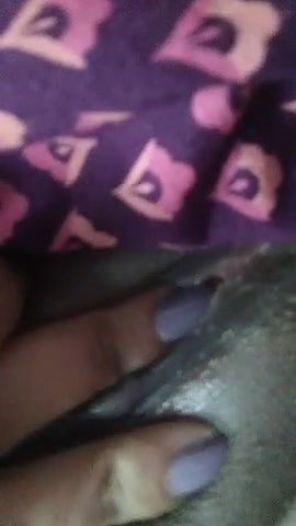 boob show and pussy fingering