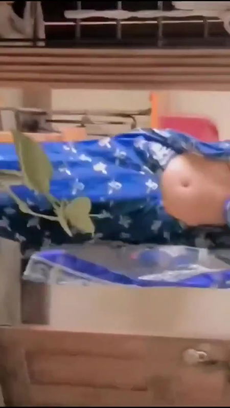 hot desi girl nude show