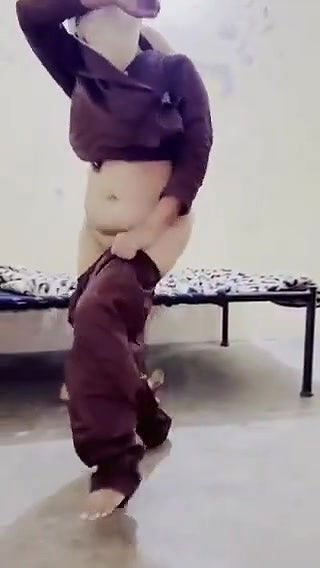 Paki Hot Dance
