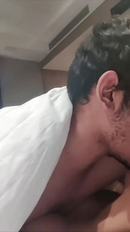 indian guy with multiple hotties liplock fuck
