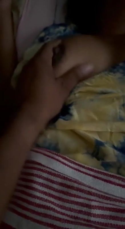 lankan beautiful wife boobs press