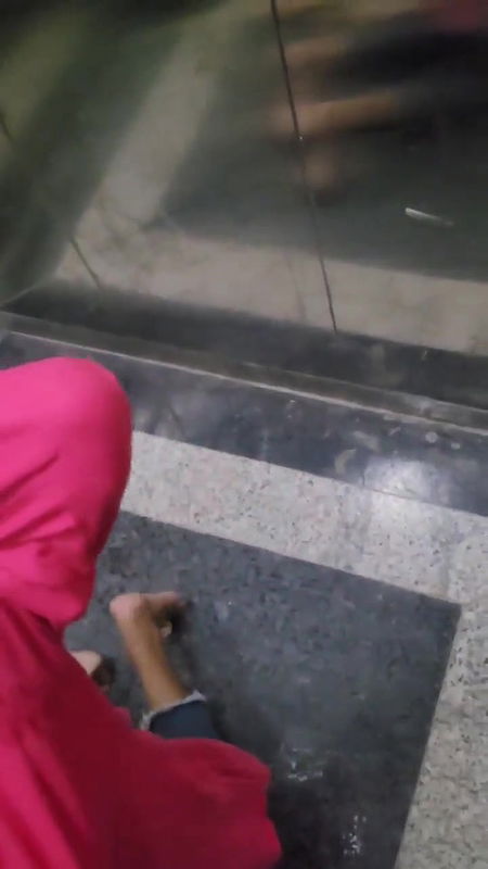 office staff blowjob to HR in lift