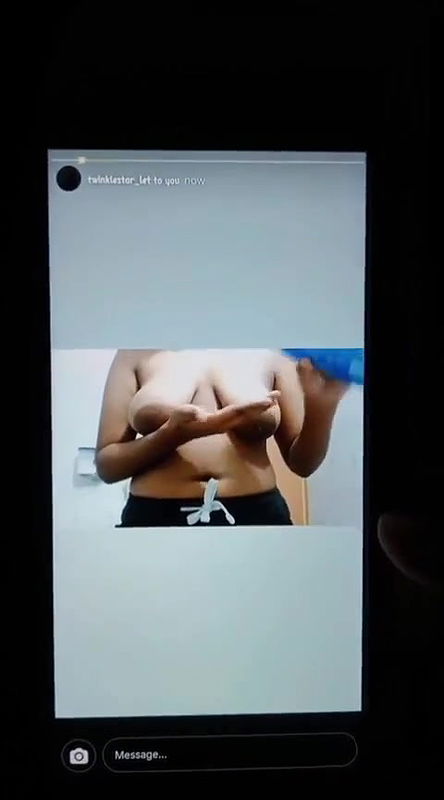 shaggy boobs horny gf oil applying boobs