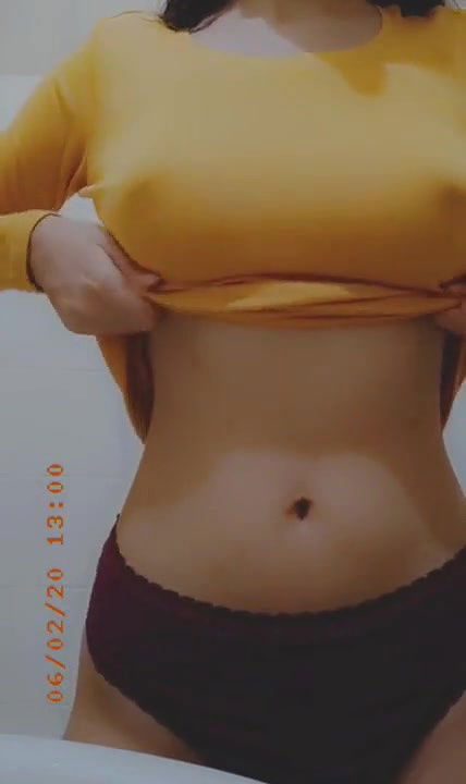 young cute boobs girl showing