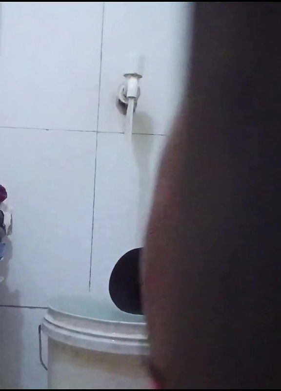 bathing secret recording boobs show