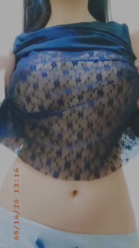 cute boobs young girl show