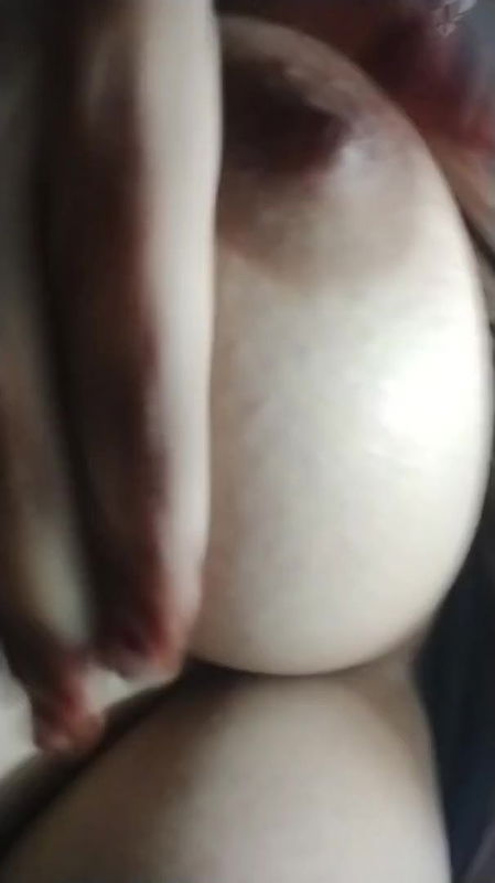 cutie playing with her bigboobs