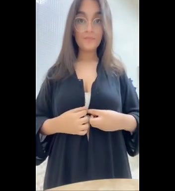 Chubby Horny Hijabi Girl Showing Videos Compilation 1