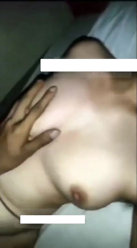 Cute Mallu Girl Nude Sex with Lover in Hotel 1