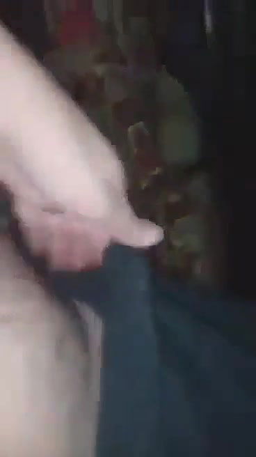 Bhabhi Rubbing Her Choot While Talking to Devar