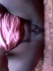 dusky slim bahbhi pussy fucking with carrot