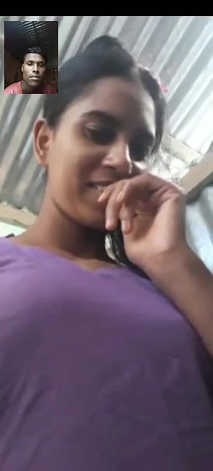 dehati gf ne boob dikhayi vc mein