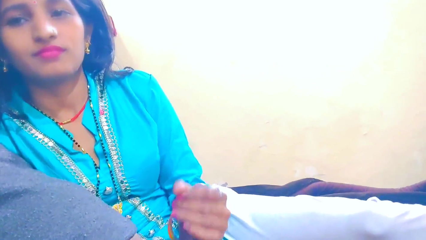 Bhabhi Giving Blowjob