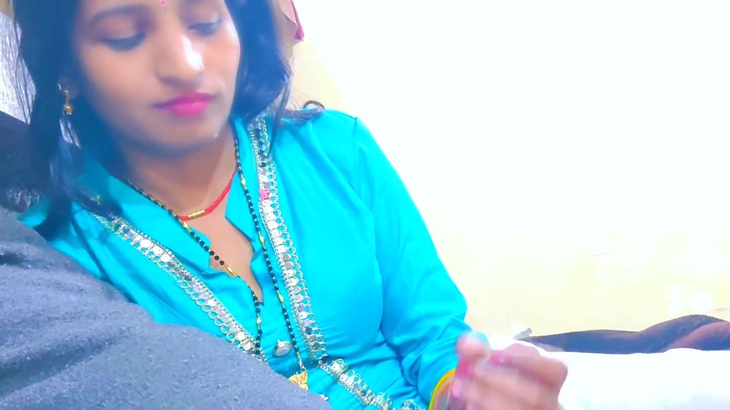 Bhabhi Giving Blowjob