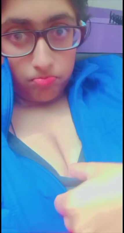 Big Boobs Girl Showing