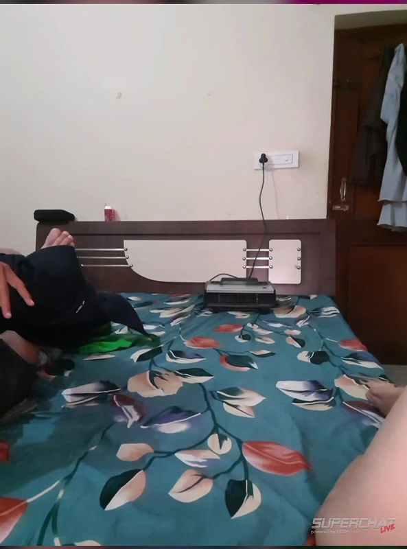 Stripchat couple green2