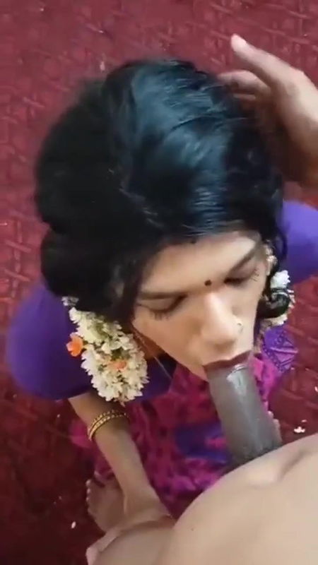 Desi shemale 22