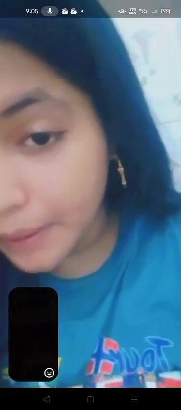 Beautiful Bhabhi Showing